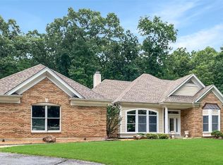 17283 Portland Cove Ln, Glencoe, MO 63038