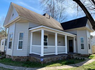 202 Grandview Ave, Clarksville, AR 72830