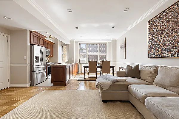 1st image of 220 Madison Ave APT 15L