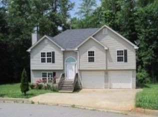 7280 Plum Creek Dr, Gainesville, GA 30507