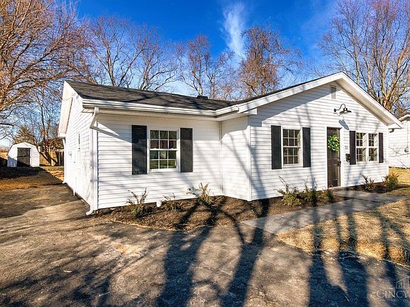 4th image of 31 Woodview Dr
