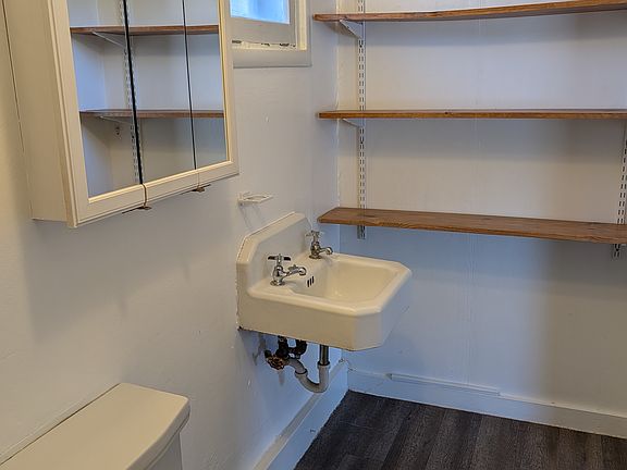 4th image of 16640 51st Ave S #Sm