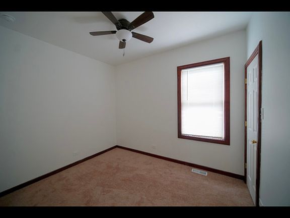 4th image of 11735 S Wentworth Ave