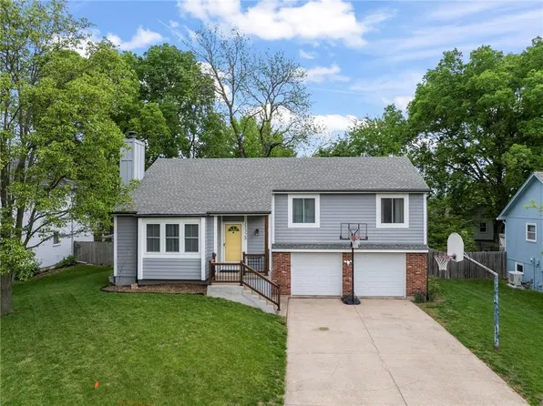 15328 W 81st St, Lenexa, KS 66219