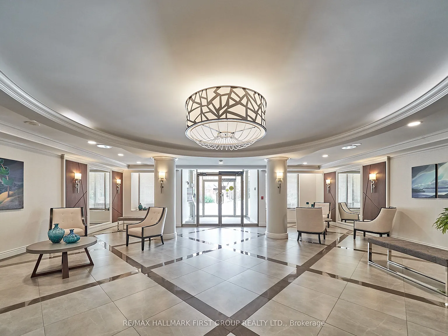 1 bed, $2,500 — Photo 2