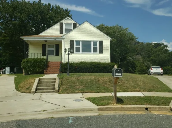 9241 Harford View Dr, Parkville, MD 21234