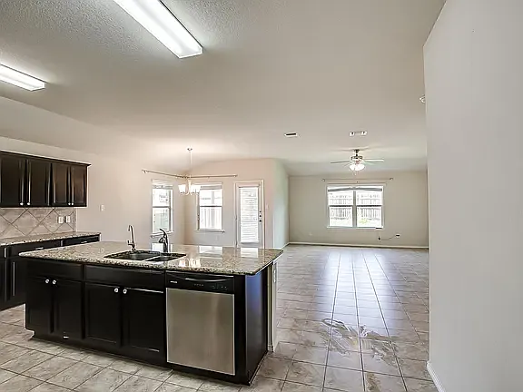 5407 Two Brothers Ln — Photo 8