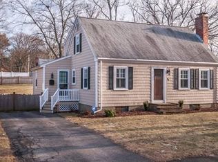 48 Tennyson Rd, Reading, MA 01867