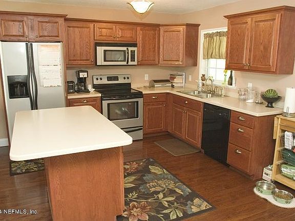 5th image of 124 Quail Ln
