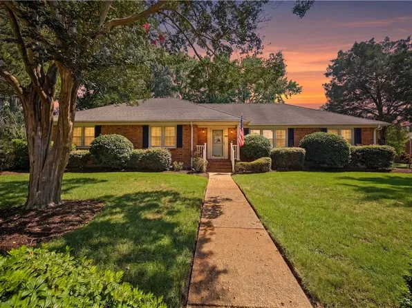 940 Amesbury Rd, Virginia Beach, VA 23464