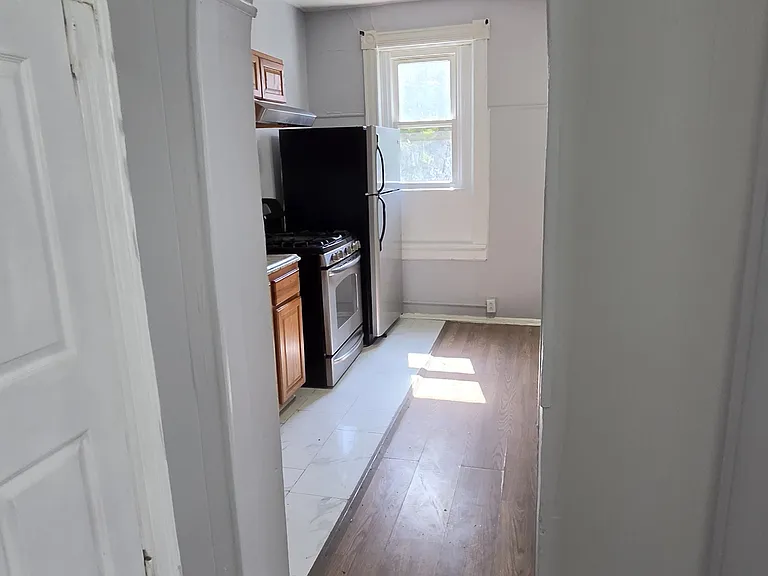 1224 Chestnut Ave #2 — Photo 3