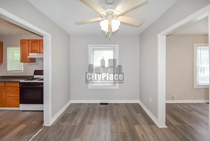 137 S Catherwood Ave — Photo 9