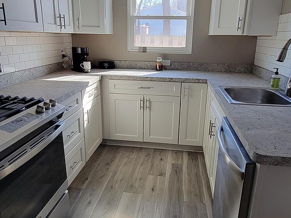4th image of 3494 W 155th St Unit 1