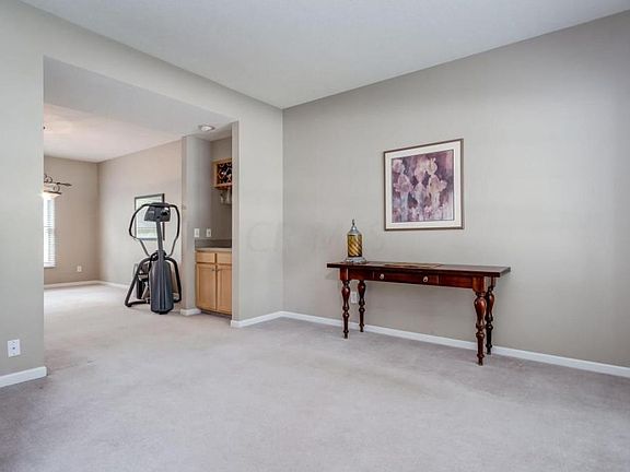 5th image of 4025 Ayshire Ct