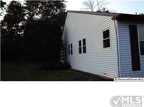 2nd image of 79 Birchwood Dr #50