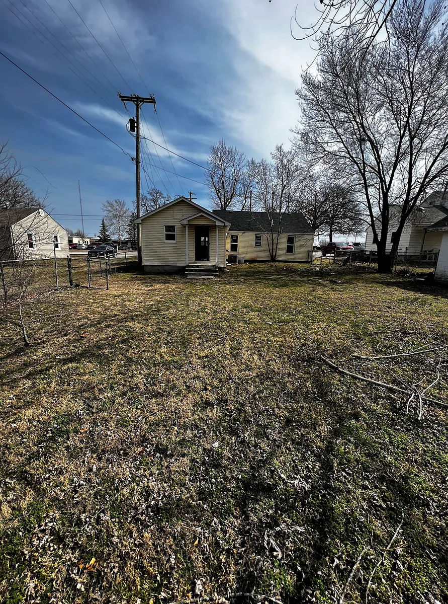 Building Photo - 537 Porter Ave