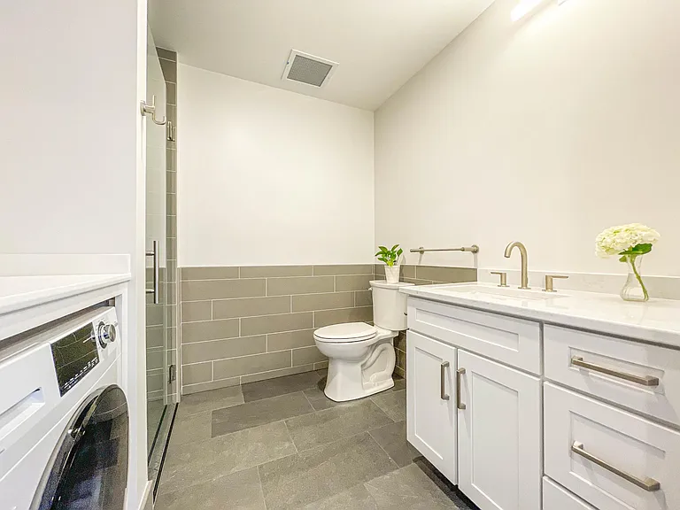 5 India St #407 — Photo 30
