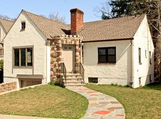 37 Mulberry Ln, New Rochelle, NY 10804