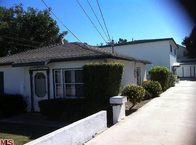 2nd image of 1914 Morgan Ln