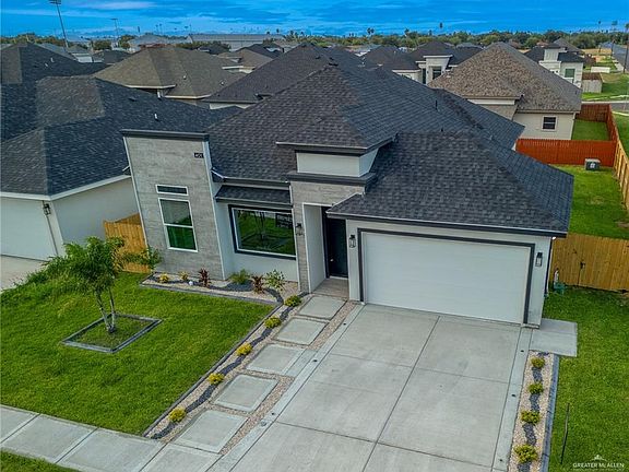 5th image of 401 Noble Dr