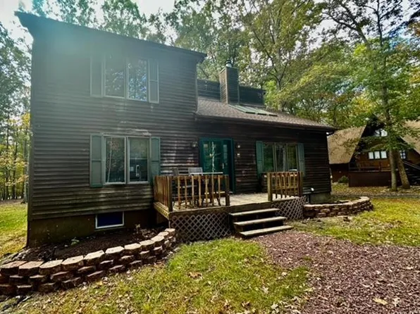 38 Arapahoe Cir, Hazleton, PA 18202