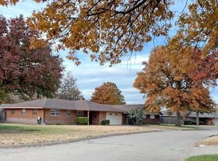 1022 Quail Trl, Enid, OK 73703