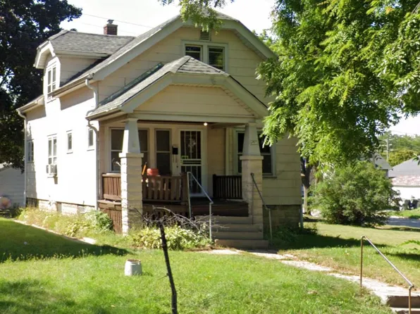 4685 North 19th PLACE, Milwaukee, WI 53209