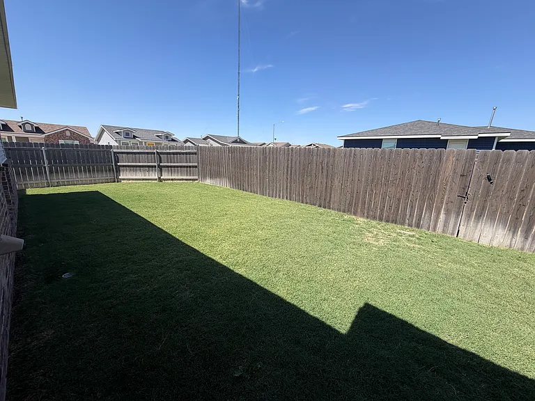 2608 Winfield Ave — Photo 29