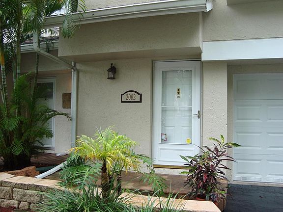 3rd image of 2082 Discovery Cir E