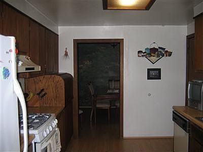 2nd image of 217 Norpoint Way NE