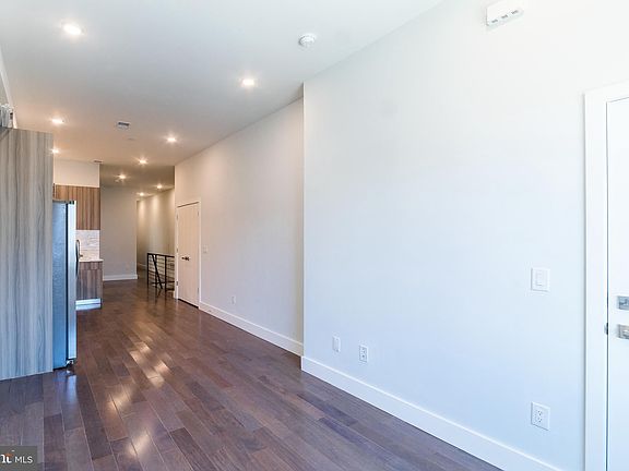 4th image of 1221 N 15th St Unit A