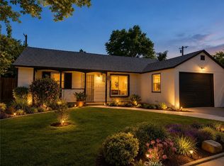 17431 Valerio St, Van Nuys, CA 91406