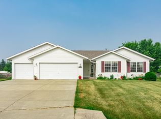 1406 Sentry Dr, Durand, IL 61024