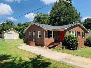 747 McLaurin St, Griffin, GA 30224