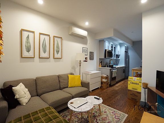 2nd image of 1014 Carroll St APT 2C