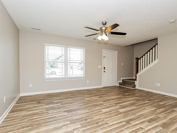 4th image of 1021 Niagra Way