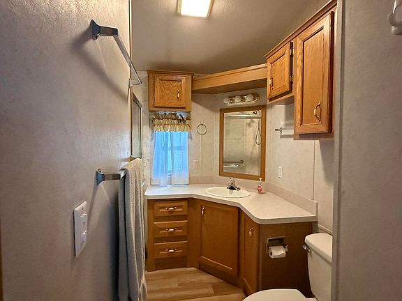 3rd image of 2932 Discovery Pl #46