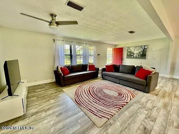 3rd image of 6161 DUNN Avenue