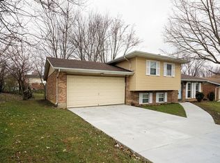 5877 Coachmont Dr, Fairfield, OH 45014