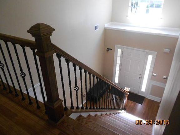 2nd image of 1204 Polk Xing