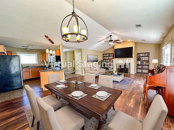 2nd image of 104 Janis Dr