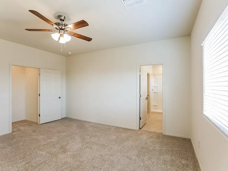 10804 W Bloch Rd — Photo 8