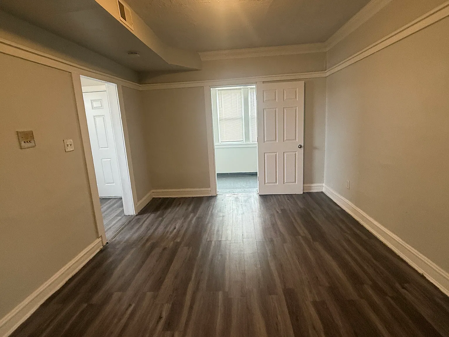 2 bed, 1100 sqft, $1,400 — Photo 4