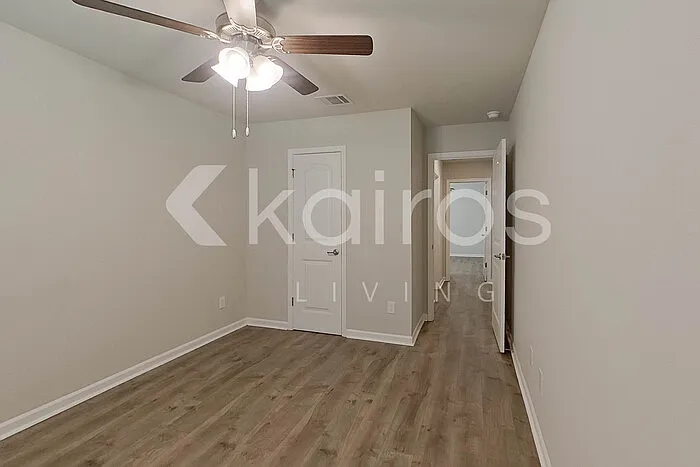 120 Orthello Ct — Photo 14