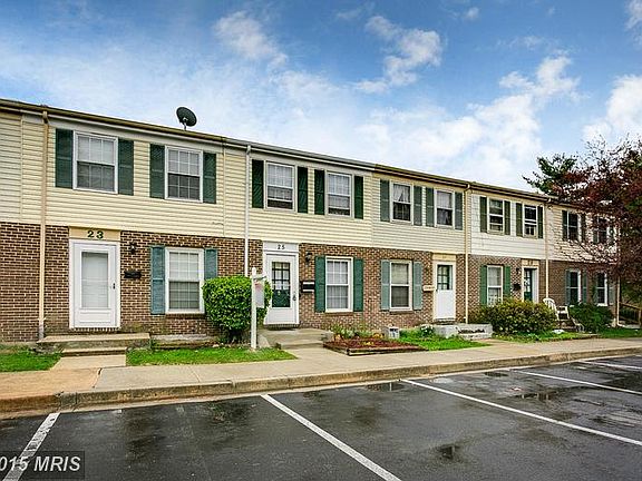 3rd image of 25 Stewarton Ct #17C