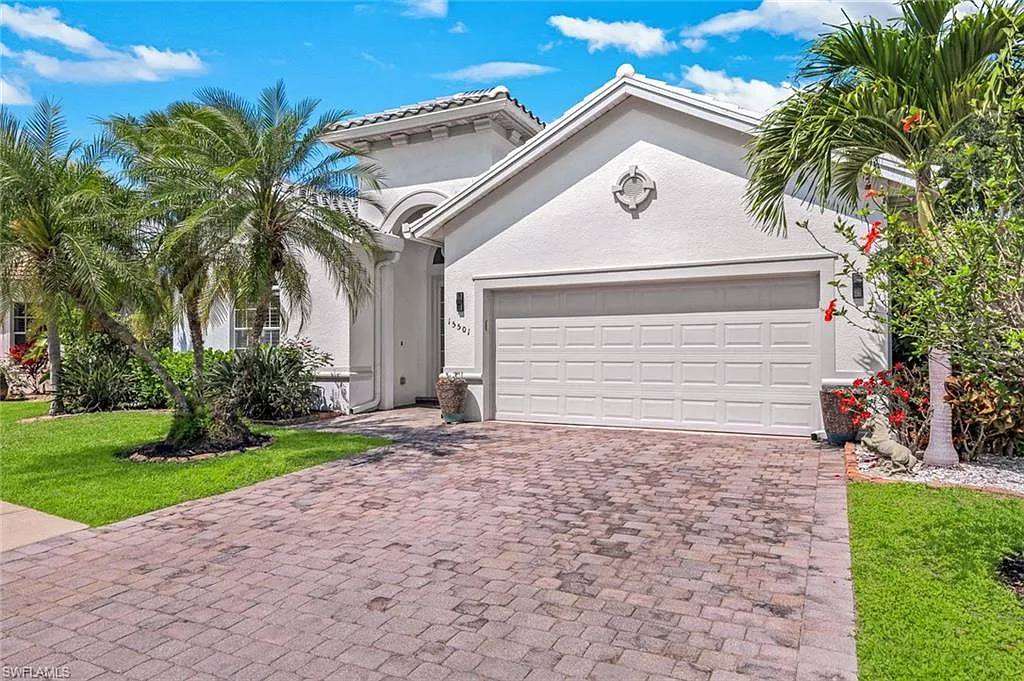 Building Photo - 15501 Cadiz Ln