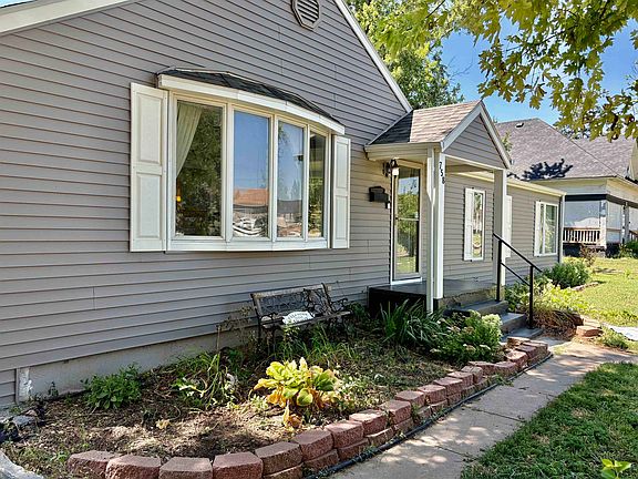 2nd image of 758 E Sunset Ave