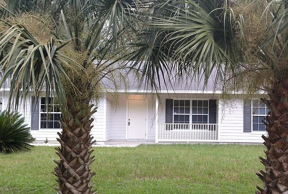 1st image of 12 Dogwood Drive Trl