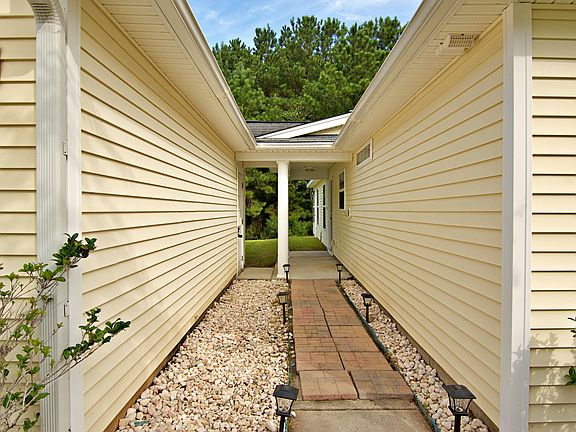 5th image of 331 Savannah River Dr