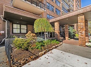 225 Saint Pauls Ave APT 6B, Jersey City, NJ 07306